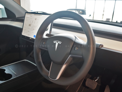 Tesla Model Y Steering Wheel