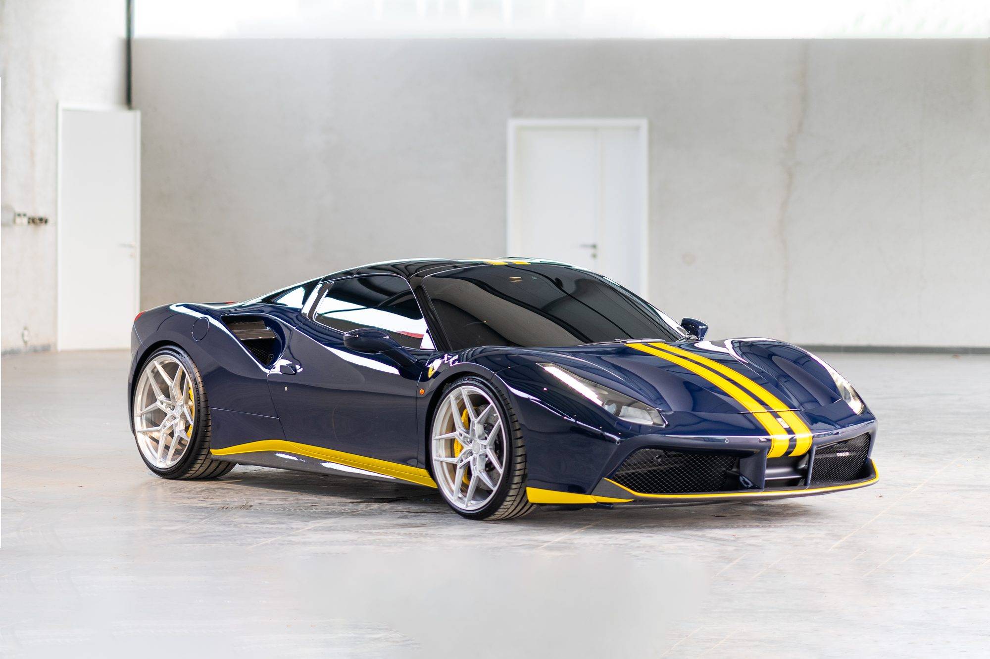 Ferrari-488-Dark-Blue-1